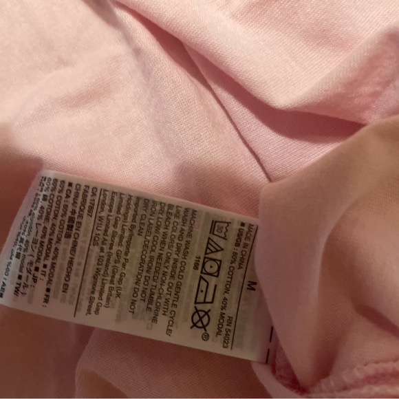 NWT LOVE BY GAP PINK GRAPHIC T- SHIRT “SATURDAY SUNDAY REPEAT LARGE - Picture 7 of 8